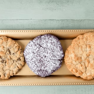 Macadamia Nut Cookies